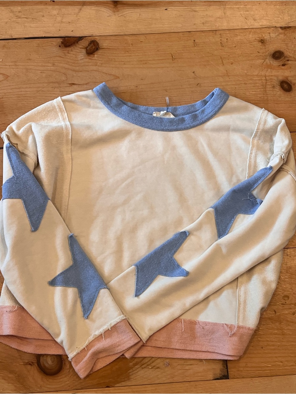 entro Cream Sweatshirt with Blue Terry Cloth Stars and Pink Frayed Hem